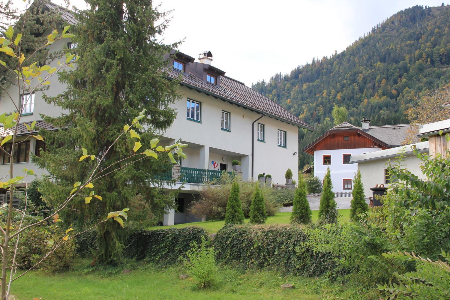 Apartments Gamsfeld Russbach am Pass Gschutt Εξωτερικό φωτογραφία