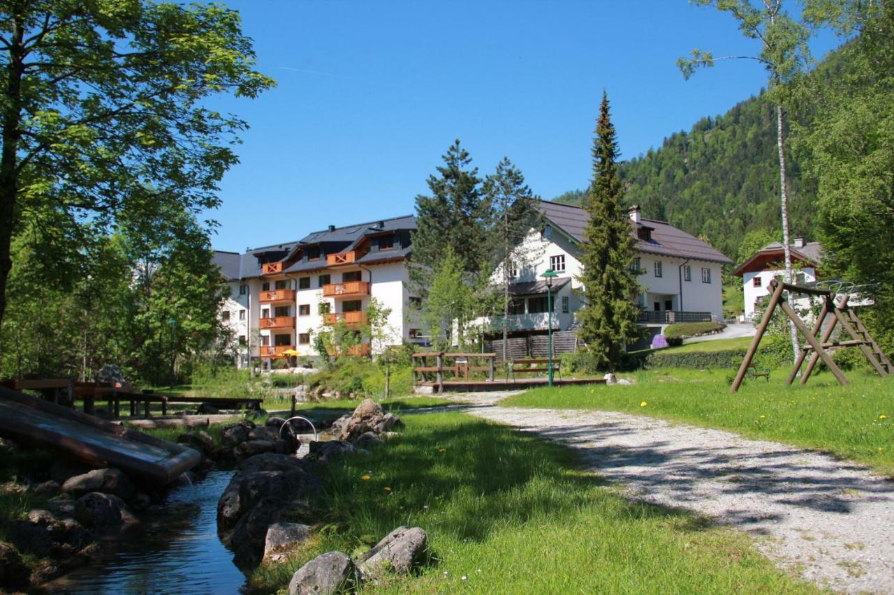 Apartments Gamsfeld Russbach am Pass Gschutt Εξωτερικό φωτογραφία